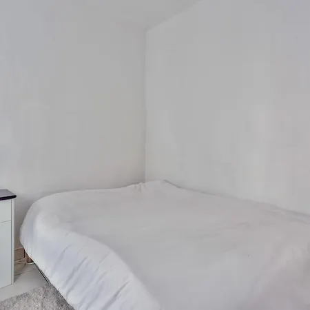Apartment Nice T2 For 2 Persons ☆gare From Est☆ Paris